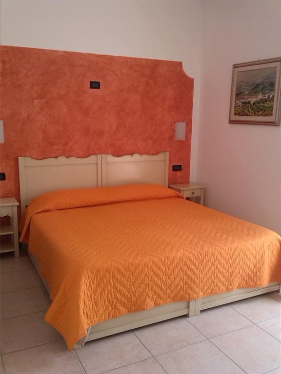 Agriturismo Ai Ciliegi Bardolino Luaran gambar